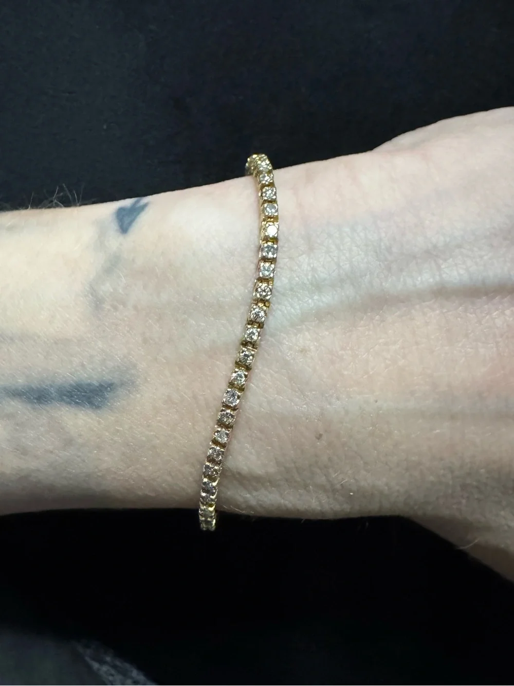 Vintage 14k Yellow Gold Natural Diamond Tennis Bracelet (103) - Picture 5 of 12